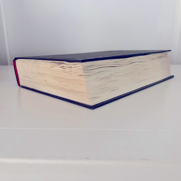 Authentic Book Box - Picture 2 of 4